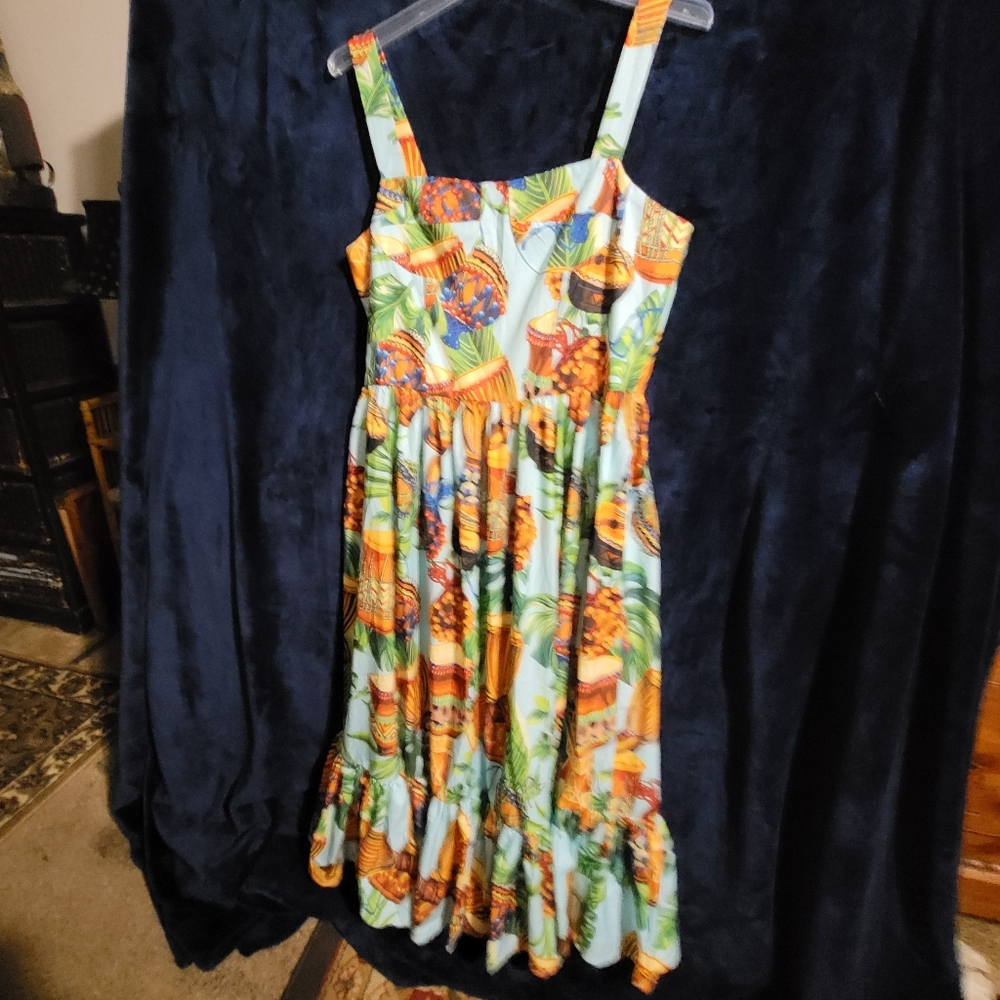 Fellnvan Dress, Cool and Comfortable for Special party or outing.  1 1/4" straps